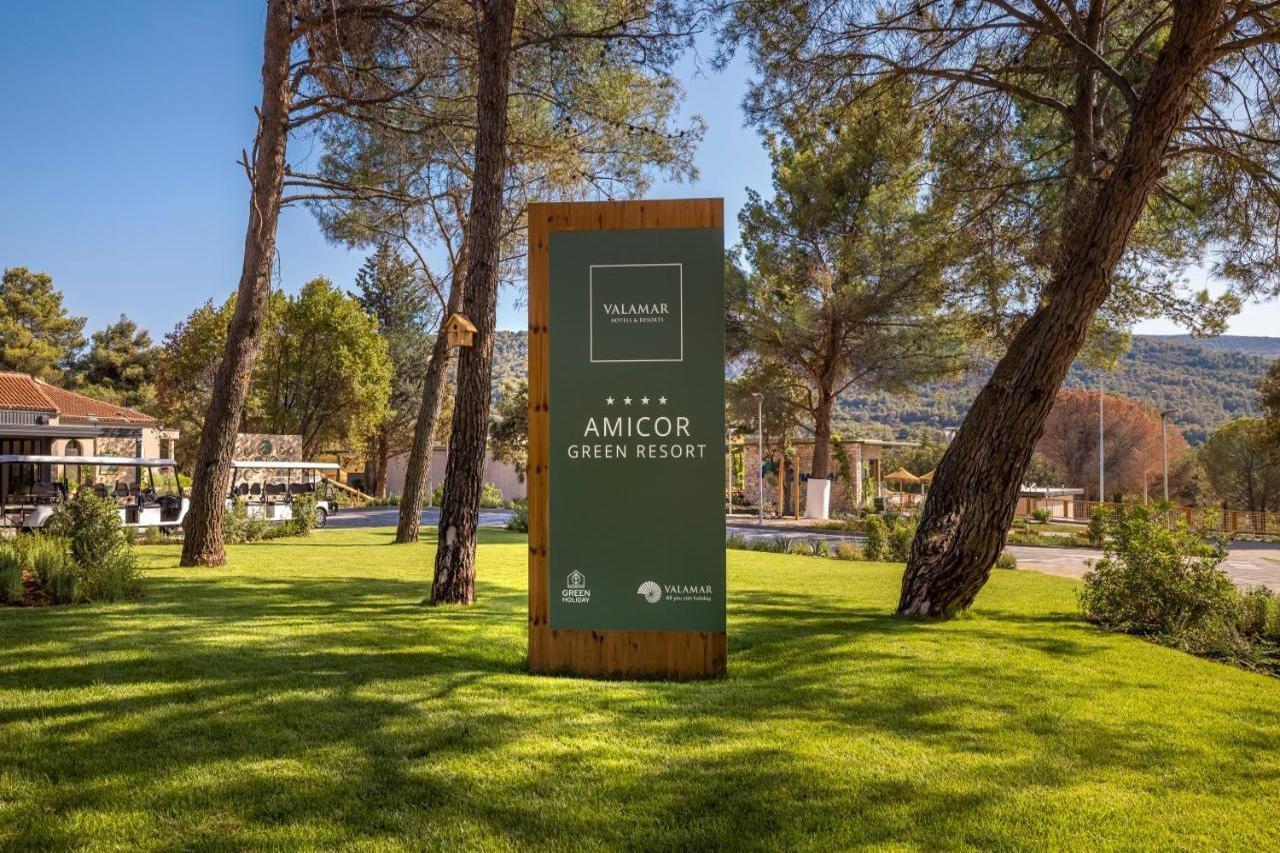 Trim Sunny Apartments By Valamar Stari Grad  Eksteriør billede